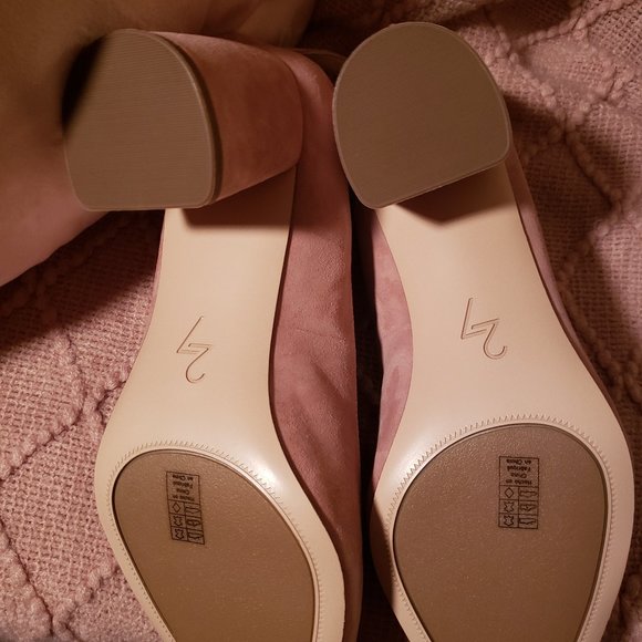 27 Edit : Naturalizer Maris Cameo, Pink Suede Ankle Strap Dress Shoes - Picture 4 of 7